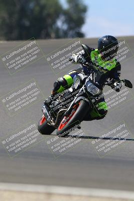 media/Sep-21-2025-TrackDaz (Sun) [[277c75b276]]/C Group/1240pm (Turn 2)/